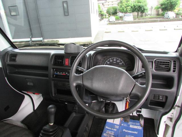 キャリイトラック ＦＣ農繁仕様　ワンオーナー　エアコン　パワステ　デフロック　高低二段切り替え４ＷＤ　荷台灯　ゲートプロテクター　荷台マット（13枚目）