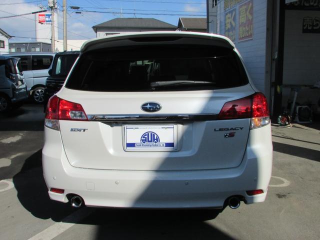 レガシィツーリングワゴン ２．０ＧＴ　ＤＩＴアイサイト　ワンオーナー　純正ナビ　フルセグ　バックモニター　ＥＴＣ　１８インチアルミ（3枚目）