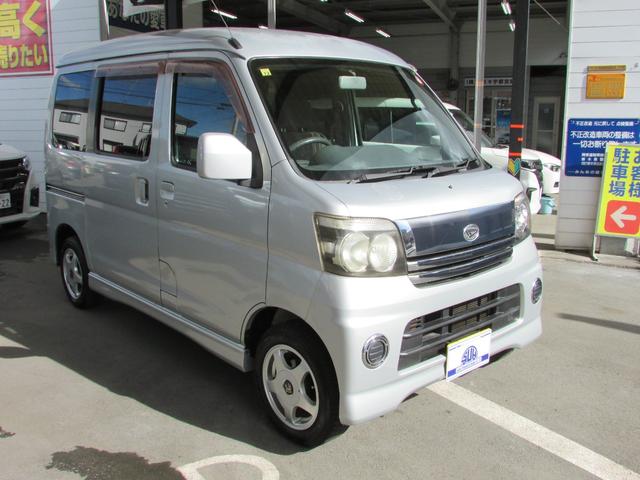 アトレーワゴン カスタムターボＲ　．ワンオーナー　純正オーディオ　キーレス　両側スライドドア　社外アルミ付きスタットレスタイヤ（6枚目）