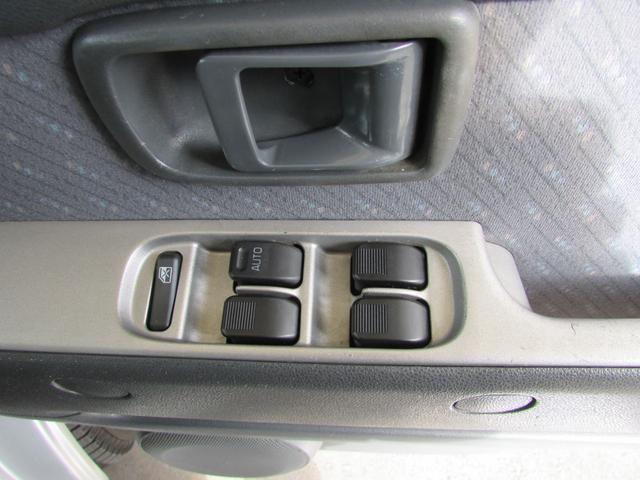 アトレーワゴン カスタムターボＲ　．ワンオーナー　純正オーディオ　キーレス　両側スライドドア　社外アルミ付きスタットレスタイヤ（17枚目）