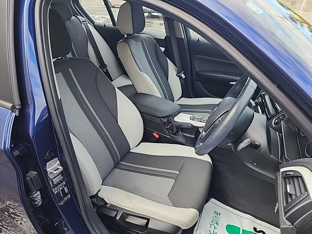 １シリーズ １１８ｉ　スタイル　ワンオーナー　純正ナビ＆バックカメラ　コンフォートパッケージ　オートクルーズコントロール　レーンディパーチャーウォーニング　衝突被害軽減ブレーキ　ハーフレザーシート純正ナビ　ＬＥＤヘッドライト　禁煙車（13枚目）