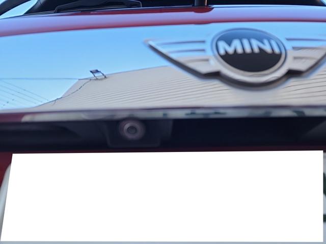 ＭＩＮＩ クーパー　クーパー　純正ＨＤＤナビ＆バックカメラ＆フルセグＴＶチューナ！　Ｂｌｕｅｔｏｏｔｈ　アイドリングストップ　純正１５インチアルミホイール　ＬＥＤヘッドライト　純正フロアマット　ＥＴＣ　オートライト（46枚目）