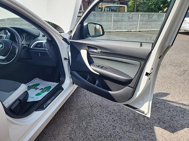 １シリーズ １１８ｄ　スタイル　ワンオーナー走行１３０００キロ　ＬＥＤヘッドライト　１６インチアルミ　スタイル専用シート　クルーズコントロール　純正ＨＤＤナビ　リヤカメラ　Ｂｌｕｅｔｏｏｔｈ　ＣＤラジオ　ＥＴＣ２．０　禁煙車（28枚目）