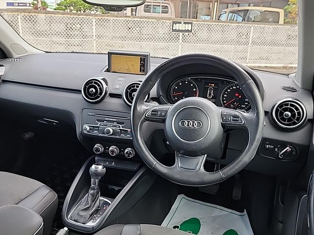 Ａ１スポーツバック １．４ＴＦＳＩ　スポーツＰＫＧ　純正ナビ　ＴＶ　キセノンヘッドライト　スマートキー　プッシュスタート　ＥＴＣ　コントラストルーフ（39枚目）