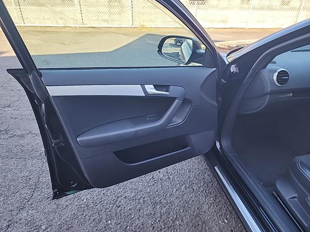 Ａ３ スポーツバック１．４ＴＦＳＩ　スポーツバック１．４ＴＦＳＩ　Ｓラインパッケージ　純正１７インチホイール　Ｓラインバンパー　Ｓライン専用シートナビＴＶ　Ｂカメラ　２０１２年モデル！（32枚目）