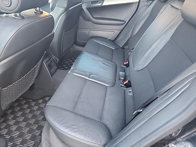 Ａ３ スポーツバック１．４ＴＦＳＩ　スポーツバック１．４ＴＦＳＩ　Ｓラインパッケージ　純正１７インチホイール　Ｓラインバンパー　Ｓライン専用シートナビＴＶ　Ｂカメラ　２０１２年モデル！（37枚目）