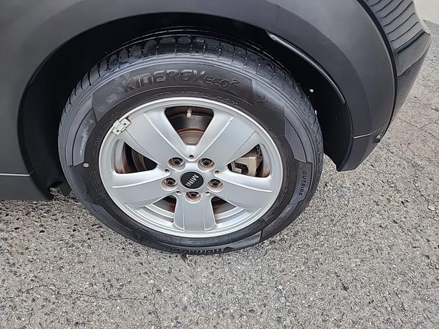 ＭＩＮＩ クーパー　純正ナビ　バックカメラ　ＬＥＤヘッドライト　ユニオンジャックテール　コーナーセンサー　アイドリングストップ　フォグランプ　純正１５インチアルミ　純正ＥＴＣ　前後ドラレコ　走行１３０００キロ！（21枚目）