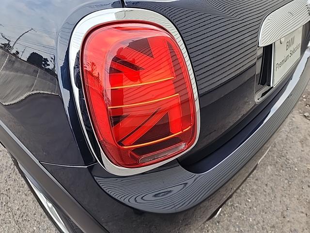 ＭＩＮＩ クーパー　純正ナビ　バックカメラ　ＬＥＤヘッドライト　ユニオンジャックテール　コーナーセンサー　アイドリングストップ　フォグランプ　純正１５インチアルミ　純正ＥＴＣ　前後ドラレコ　走行１３０００キロ！（34枚目）