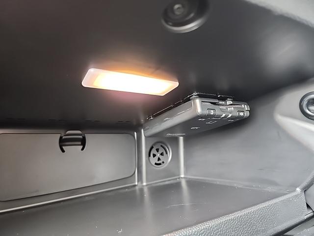 ＭＩＮＩ クーパー　純正ナビ　バックカメラ　ＬＥＤヘッドライト　ユニオンジャックテール　コーナーセンサー　アイドリングストップ　フォグランプ　純正１５インチアルミ　純正ＥＴＣ　前後ドラレコ　走行１３０００キロ！（43枚目）