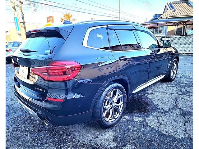 Ｘ３ ｘＤｒｉｖｅ　２０ｄ　Ｘライン　ハイラインパッケージ　ヘッドアップディスプレイ　ワイヤレス充電レザーシート　アクティブクルーズコントロール　ＬＥＤヘッドライト　全周囲カメラ　純正地デジ　電動トランク　コーティング済　純正１９アルミ　走行２２６００キロ（8枚目）
