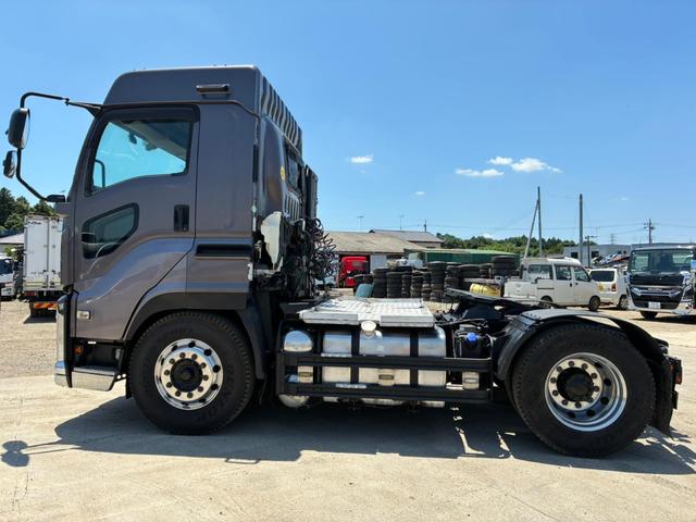 ギガ 　ＱＫＧ－ＥＸＤ５２ＢＤ　ＡＣ　ＰＳ　ＰＷ　エアバッグ　ベッド付き　（ＣＦ－ＡＦ－１０５）（46枚目）