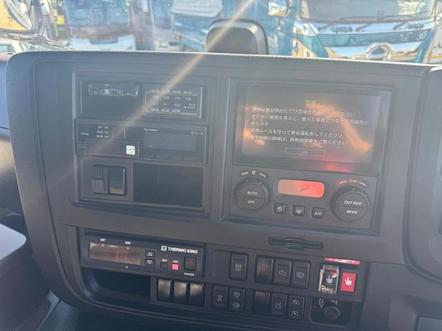 ギガ 　２ＰＧ－ＣＸＹ７７ＤＪ　ＡＣ　ＰＳ　ＰＷ　エアバッグ　ベッド付き　バックカメラ　（ＲＯＣ－１）（7枚目）