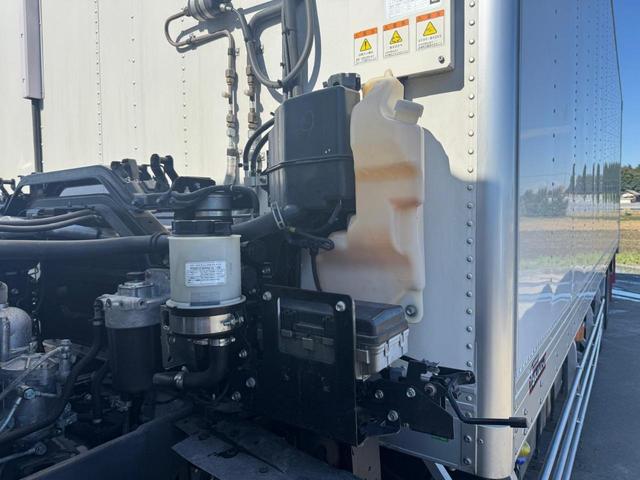 ギガ 　２ＰＧ－ＣＸＹ７７ＤＪ　ＡＣ　ＰＳ　ＰＷ　エアバッグ　ベッド付き　バックカメラ　（ＲＯＣ－１）（30枚目）