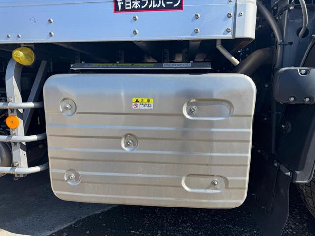 ギガ 　２ＰＧ－ＣＸＹ７７ＤＪ　ＡＣ　ＰＳ　ＰＷ　エアバッグ　ベッド付き　バックカメラ　（ＲＯＣ－１）（40枚目）