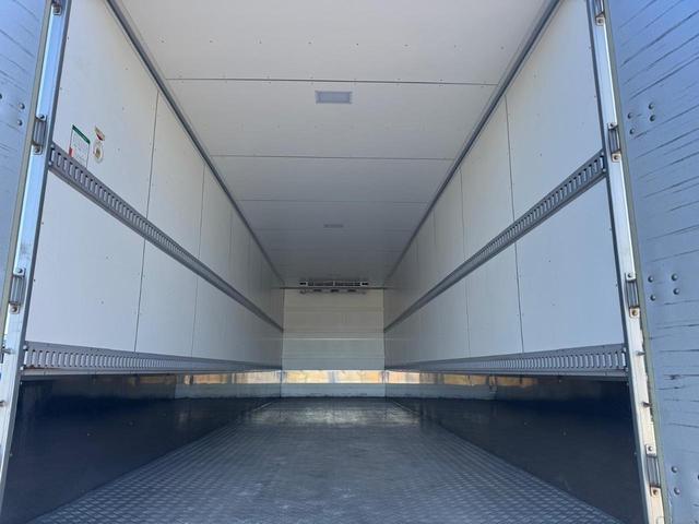 ギガ 　２ＰＧ－ＣＸＹ７７ＤＪ　ＡＣ　ＰＳ　ＰＷ　エアバッグ　ベッド付き　バックカメラ　（ＲＯＣ－１）（51枚目）