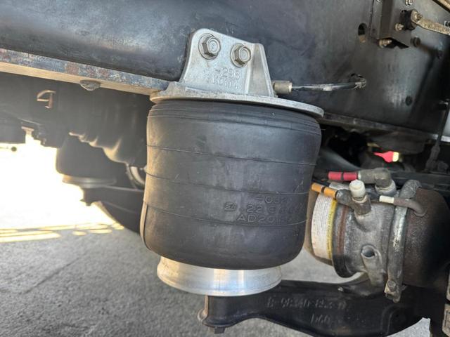 ギガ 　２ＰＧ－ＣＸＹ７７ＤＪ　ＡＣ　ＰＳ　ＰＷ　エアバッグ　ベッド付き　バックカメラ　（ＲＯＣ－１）（59枚目）