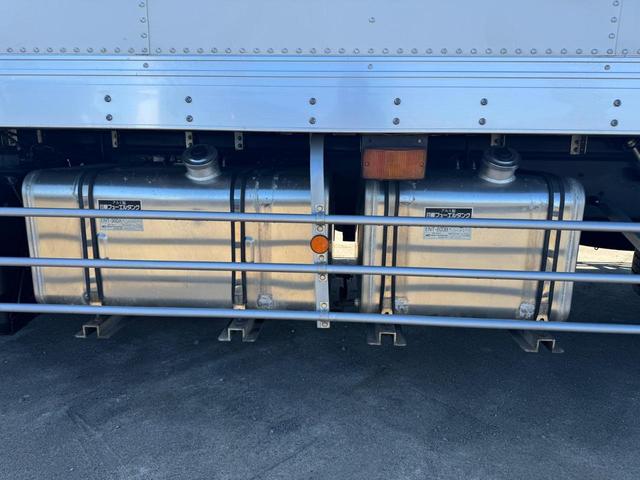 ギガ 　２ＰＧ－ＣＸＹ７７ＤＪ　ＡＣ　ＰＳ　ＰＷ　エアバッグ　ベッド付き　バックカメラ　（ＲＯＣ－１）（62枚目）