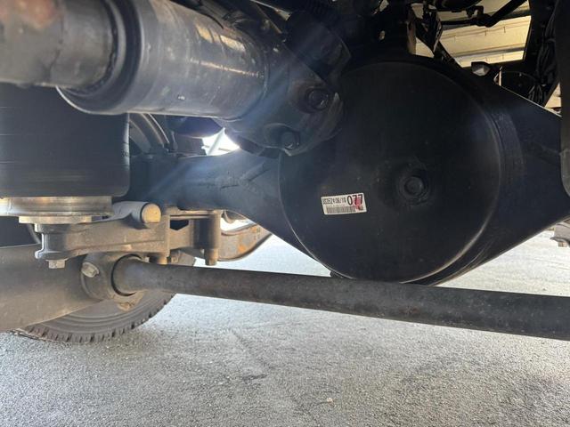 ギガ 　２ＰＧ－ＣＸＹ７７ＤＪ　ＡＣ　ＰＳ　ＰＷ　エアバッグ　ベッド付き　バックカメラ　（ＲＯＣ－１）（74枚目）