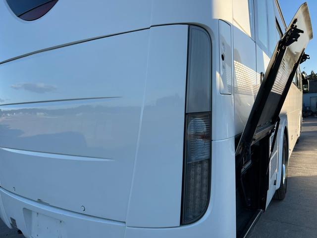 MITSUBISHI FUSO AERO ACE