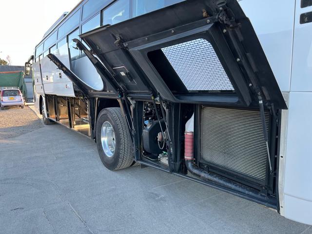 MITSUBISHI FUSO AERO ACE