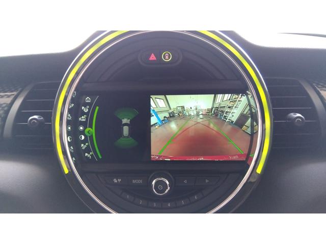 ＭＩＮＩ クーパーＳ　クーパーＳ（４名）　ＬＥＤヘットライト　パワーステアリング　ナビ付き　ＡＡＣ　アクティブクルーズＣ　パワーウィンドウ　横滑り防止機能　スマキー　ＥＴＣ付き　ＨＤＤナビ　盗難防止（20枚目）