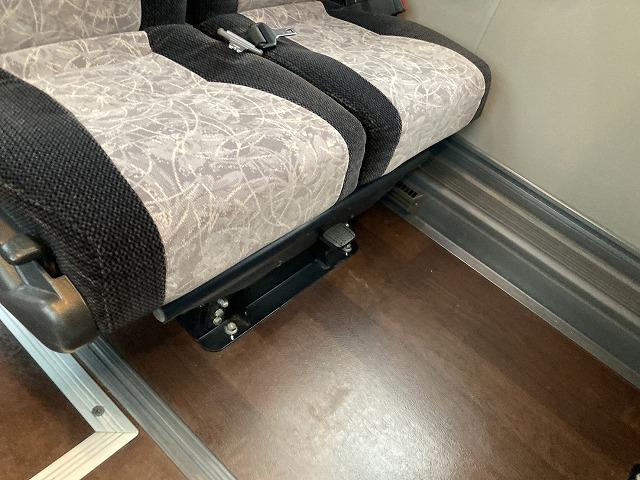 セレガ 日野 中型観光バス 29人(65枚目)