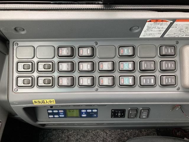 セレガ 日野 中型観光バス 29人(73枚目)