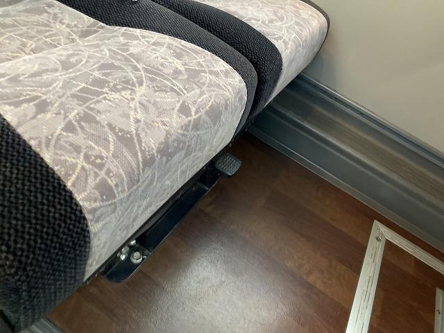 セレガ 日野 中型 観光バス 29人(57枚目)