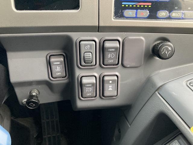 セレガ 日野 中型 観光バス 29人(67枚目)