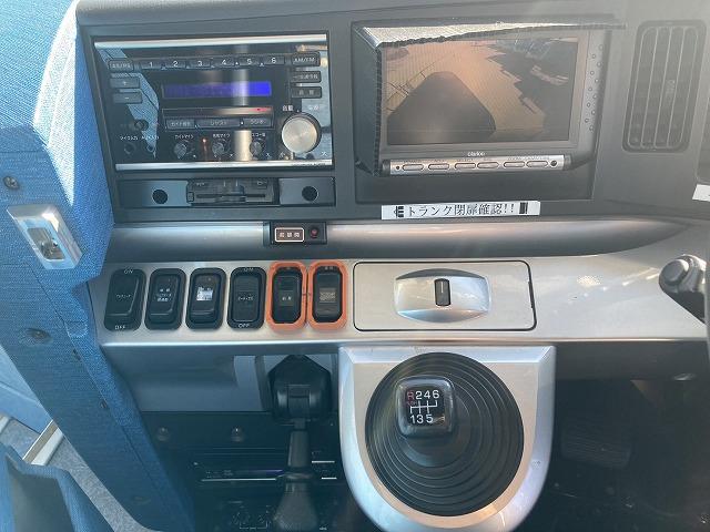 エアロエース 　三菱　中型　観光バス　２９人（25枚目）