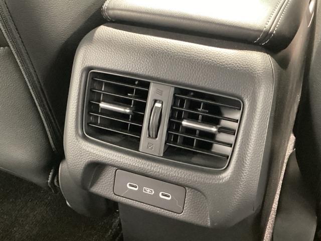 ＺＲ－Ｖ ｅ：ＨＥＶＺ特別仕様車ブラックスタイル　当社デモカー　純正スマートナビ　ドラレコ　ＥＴＣ２．０　ホンダセンシング　全周囲カメラ　シートヒーター　電動シート　電動リアゲート（53枚目）