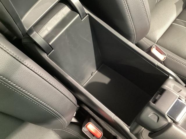 ＺＲ－Ｖ ｅ：ＨＥＶＺ特別仕様車ブラックスタイル　当社デモカー　純正スマートナビ　ドラレコ　ＥＴＣ２．０　ホンダセンシング　全周囲カメラ　シートヒーター　電動シート　電動リアゲート（56枚目）