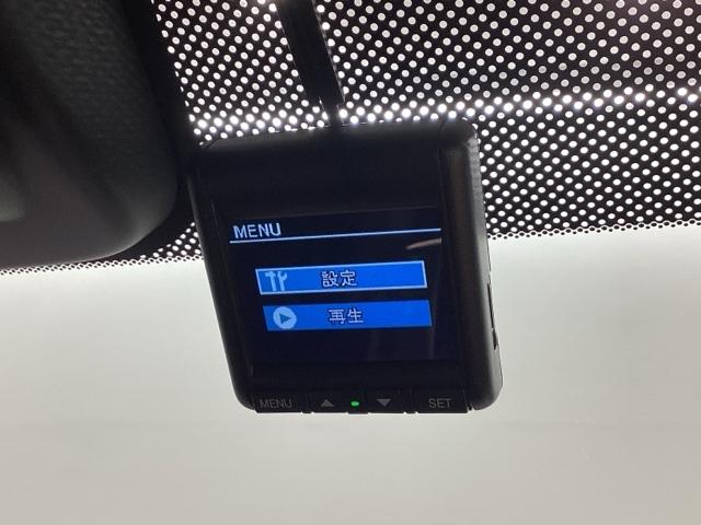 シビック ハッチバックホンダセンシング 純正メモリーナビ ドラレコ ETC ホンダセンシング シートヒーター バックカメラ アルミホイール フルセグ オートクルーズコントロール ターボ DVD再生 アイドリングストップ USB入力端子(33枚目)
