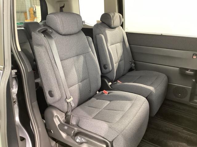 ステップワゴン ｅ：ＨＥＶエアーＥＸ　当社デモカー　純正メモリーナビ　全周囲カメラ　ドラレコ　ＥＴＣ　ホンダセンシング　シートヒーター　電動リアゲート　バックカメラ　両側電動スライドドア　アルミホイール　３列シート　ウォークスルー　ＡＢＳ（10枚目）