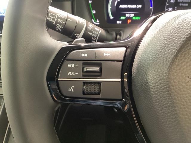 ステップワゴン ｅ：ＨＥＶエアーＥＸ　当社デモカー　純正メモリーナビ　全周囲カメラ　ドラレコ　ＥＴＣ　ホンダセンシング　シートヒーター　電動リアゲート　バックカメラ　両側電動スライドドア　アルミホイール　３列シート　ウォークスルー　ＡＢＳ（31枚目）