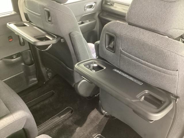 ステップワゴン ｅ：ＨＥＶエアーＥＸ　当社デモカー　純正メモリーナビ　全周囲カメラ　ドラレコ　ＥＴＣ　ホンダセンシング　シートヒーター　電動リアゲート　バックカメラ　両側電動スライドドア　アルミホイール　３列シート　ウォークスルー　ＡＢＳ（47枚目）