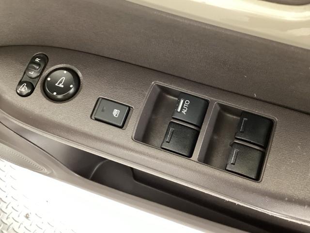 N-ONE スタンダード・L 純正メモリーナビ バックカメラ ETC ベンチシート DVD再生 アイドリングストップ USB入力端子 寒冷地仕様 衝突防止システム LEDヘッドランプ スマートキー 盗難防止システム 横滑り防止装置(41枚目)