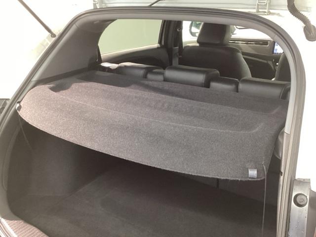 ヴェゼル ＲＳ・ホンダセンシング　純正メモリーナビ　ドラレコ　ＥＴＣ　ホンダセンシング　シートヒーター　バックカメラ　アルミホイール　フルセグ　オートクルーズコントロール　アイドリングストップ　ＵＳＢ入力端子　衝突防止システム　ＡＢＳ（9枚目）