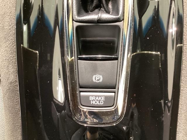 ヴェゼル ＲＳ・ホンダセンシング　純正メモリーナビ　ドラレコ　ＥＴＣ　ホンダセンシング　シートヒーター　バックカメラ　アルミホイール　フルセグ　オートクルーズコントロール　アイドリングストップ　ＵＳＢ入力端子　衝突防止システム　ＡＢＳ（27枚目）