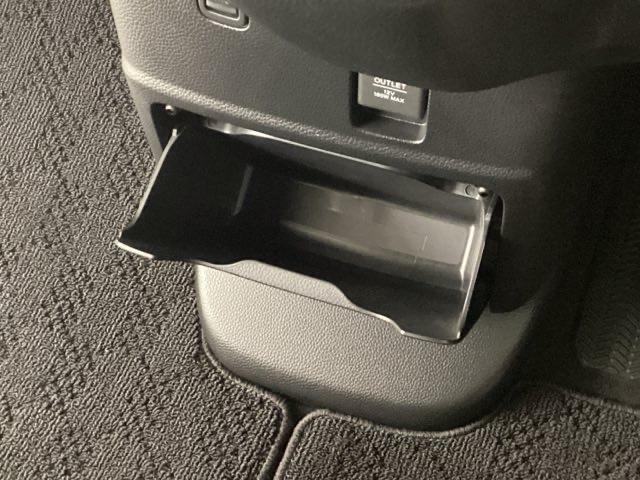 N-BOX L 当社デモカー 純正スマートナビ ドラレコ ETC障害物センサー ホンダセンシング シートヒーター ロールシェード ETC バックカメラ 両側電動スライドドア アルミホイール ベンチシート フルセグ(50枚目)