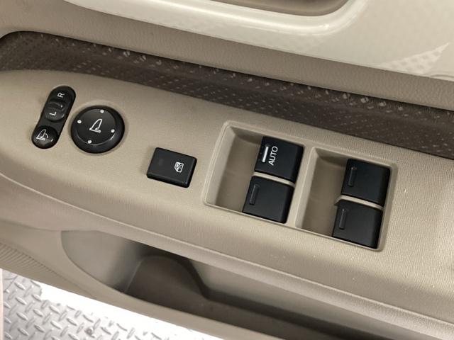 N-WGN Gコンフォートパッケージ 純正メモリーナビ ETC シートヒーター HIDヘッドライト バックカメラ ベンチシート アイドリングストップ 衝突防止システム スマートキー 盗難防止システム 横滑り防止装置 禁煙車 エアバッグ(46枚目)