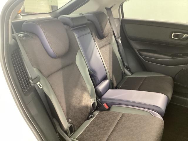 ヴェゼル e:HEVX・HuNTパッケージ 当社デモカー 純正メモリーナビ ETC 障害物センサー ホンダセンシング バックカメラ アルミホイール フルセグ オートクルーズコントロール アイドリングストップ USB入力端子 衝突防止システム(9枚目)