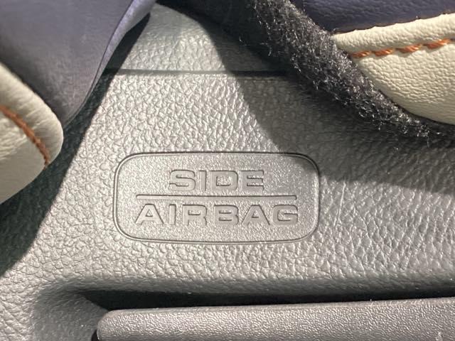 ヴェゼル e:HEVX・HuNTパッケージ 当社デモカー 純正メモリーナビ ETC 障害物センサー ホンダセンシング バックカメラ アルミホイール フルセグ オートクルーズコントロール アイドリングストップ USB入力端子 衝突防止システム(36枚目)