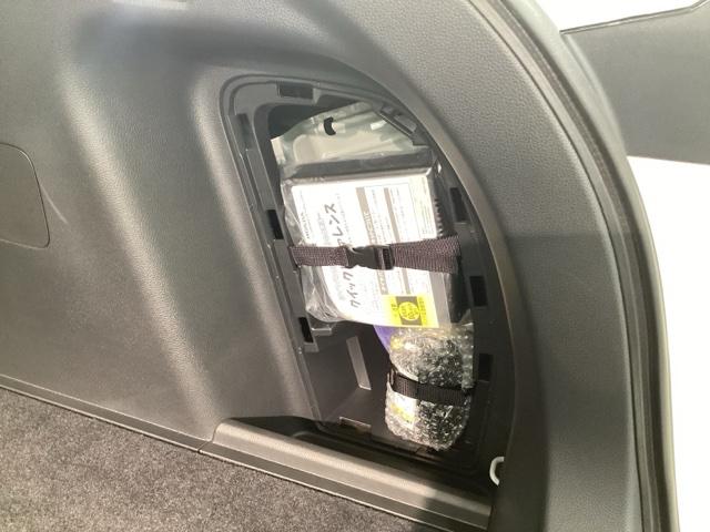 ヴェゼル e:HEVX・HuNTパッケージ 当社デモカー 純正メモリーナビ ETC 障害物センサー ホンダセンシング バックカメラ アルミホイール フルセグ オートクルーズコントロール アイドリングストップ USB入力端子 衝突防止システム(51枚目)
