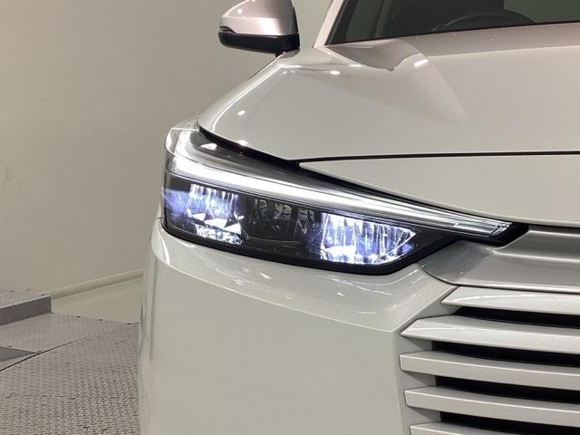 ヴェゼル e:HEVX・HuNTパッケージ 当社デモカー 純正メモリーナビ ETC 障害物センサー ホンダセンシング バックカメラ アルミホイール フルセグ オートクルーズコントロール アイドリングストップ USB入力端子 衝突防止システム(57枚目)