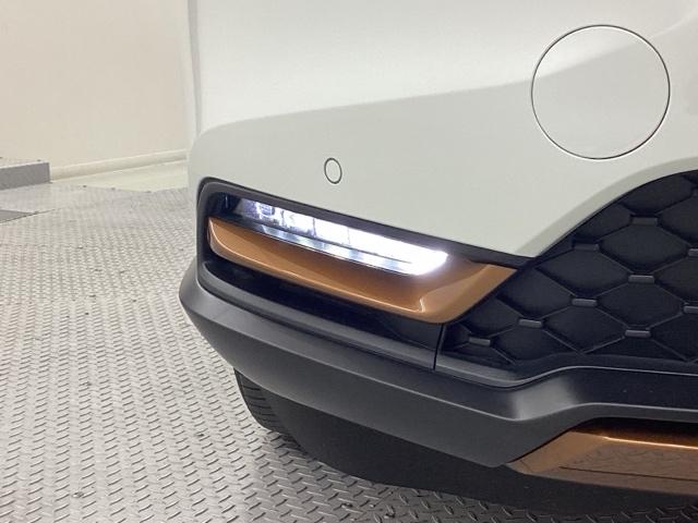 ヴェゼル e:HEVX・HuNTパッケージ 当社デモカー 純正メモリーナビ ETC 障害物センサー ホンダセンシング バックカメラ アルミホイール フルセグ オートクルーズコントロール アイドリングストップ USB入力端子 衝突防止システム(58枚目)