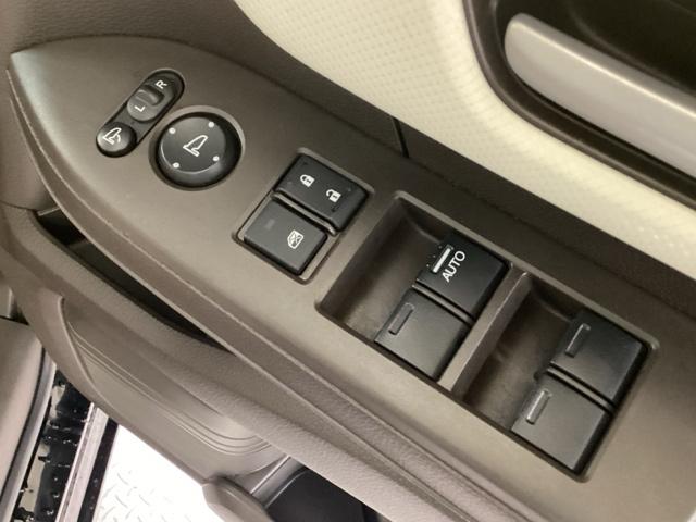 N-BOX L 純正メモリーナビ 障害物センサー ホンダセンシング シートヒーター ロールシェード(48枚目)