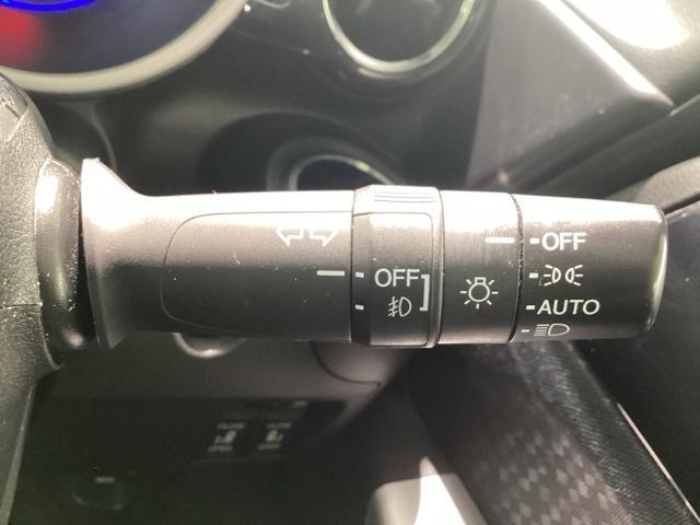 Ｎ－ＢＯＸカスタム ＧＳＳパッケージ　純正メモリーナビ　ＥＴＣ　ロールシェード　ＨＩＤヘッドライト　バックカメラ　両側電動スライドドア　アルミホイール　ベンチシート　フルセグ　ＤＶＤ再生　アイドリングストップ　ＵＳＢ入力端子（27枚目）