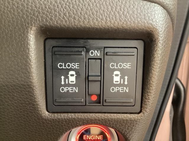 N-BOX L 純正メモリーナビ ドラレコ ETC 障害物センサー ホンダセンシング シートヒーター ロールシェード バックカメラ 両側電動スライドドア ベンチシート フルセグ オートクルーズコントロール DVD再生(57枚目)