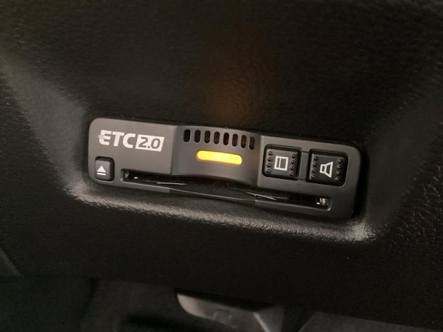 フィット e:HEVホーム メモリーナビ ETC バックカメラ フルセグ シートヒーター オートクルーズコントロール アイドリングストップ USB入力端子 衝突防止システム LEDヘッドランプ クリアランスソナー スマートキー(32枚目)